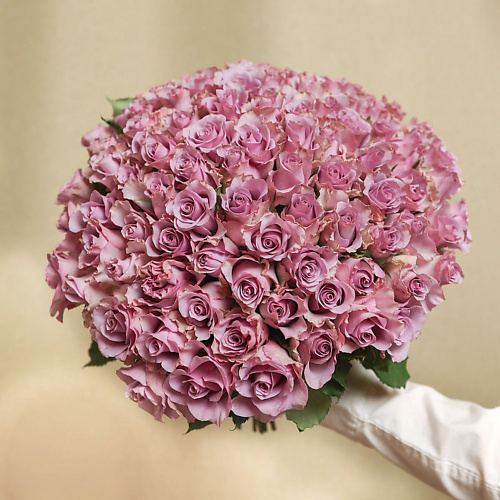 

БУКЕТ МАРКЕТ ДАРИТЕ С УДОВОЛЬСТВИЕМ 101 сиреневая роза с лентой Кения 40 см., 101 сиреневая роза с лентой Кения 40 см.