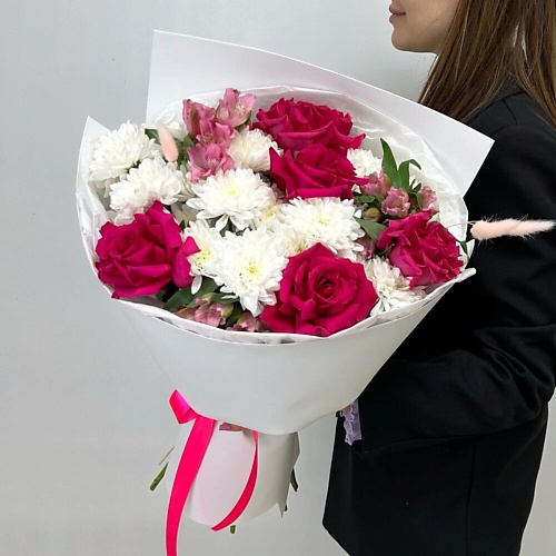 

FLOWER DANCE Нежный букет с розами, Нежный букет с розами