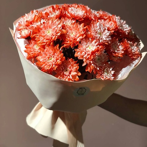 

DARI ЦВЕТЫ Монобукет из кустовой хризантемы, Монобукет из кустовой хризантемы