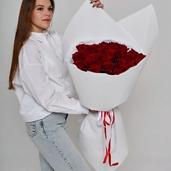 Бордовые розы 25 шт