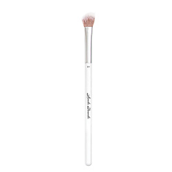 Кисть для растушевки теней BLENDING BRUSH