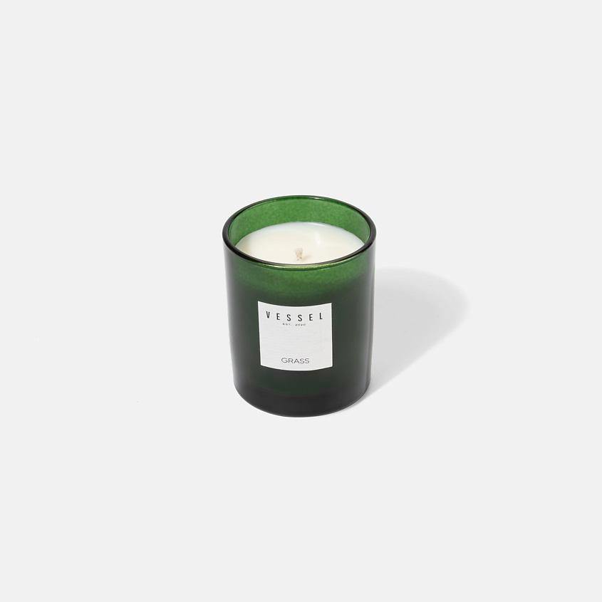 Изображение товара VESSEL Свеча ароматическая Grass, 1 шт.