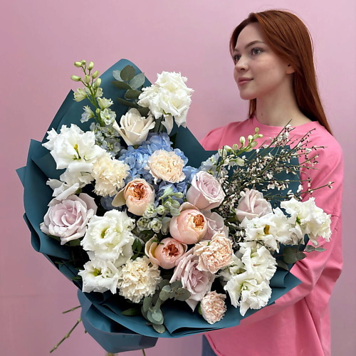 

ЗАЦВЕТАЙ. ЦВЕТОЧНЫЙ БУТИК «Леди Джоан» роскошный букет с премиальными цветами, «Леди Джоан» роскошный букет с премиальными цветами