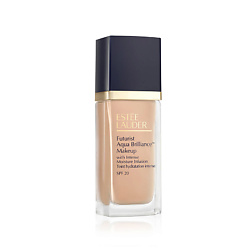 Тональный крем, придающий сияние Futurist Aqua Brilliance Makeup SPF 20