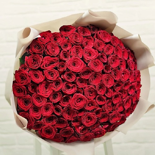 Букет живых цветов STUDIO FLORISTIC Букет Роз красная 101 шт