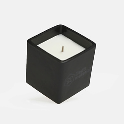 Свеча ароматическая "Cedarwood Blanc, Cashmere Musk & Black Coral"