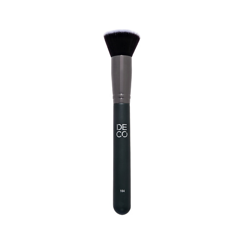 Кисть для лица DECO. Кисть MAKE UP BRUSH FACE для нанесения и растушевки тона синтетическая №104