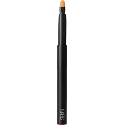Кисть #30 PRECISION LIP BRUSH