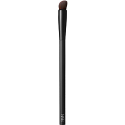 Кисть #24 HIGH PIGMENT EYESHADOW BRUSH