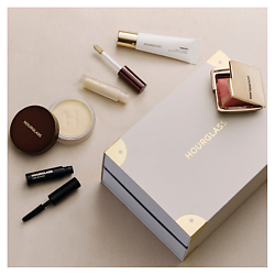 Набор декоративной косметики Exclusive Limited Edition Essentials