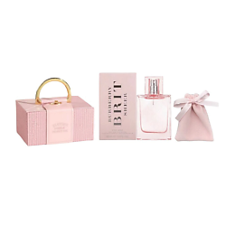 Набор Brit Sheer: Туалетная вода + Подарочная упаковка