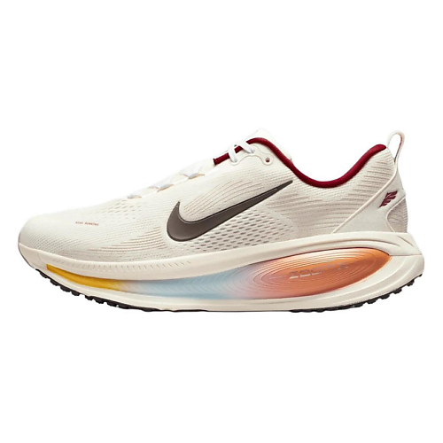 NIKE Беговые кроссовки мужские Vomero 18