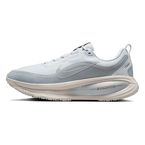 NIKE Беговые кроссовки мужские Vomero 18