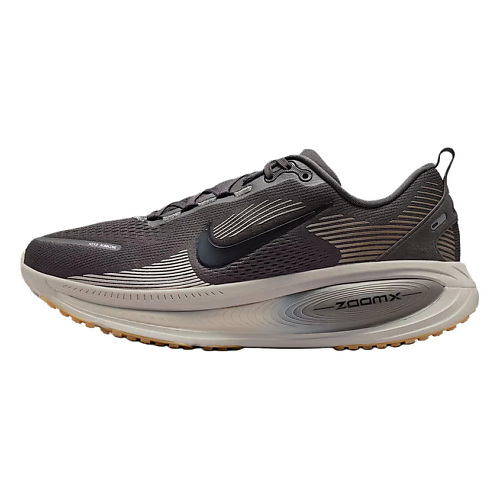 Кроссовки NIKE Беговые кроссовки мужские Vomero 18
