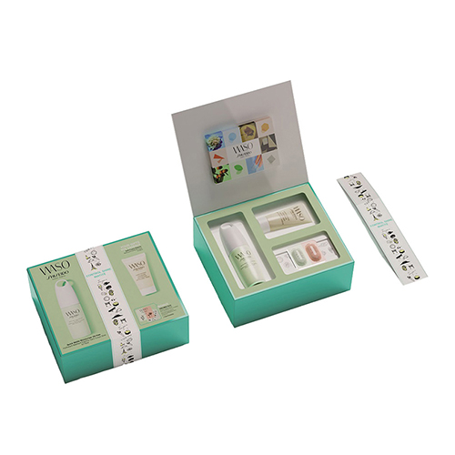 SHISEIDO Набор с Мгновенно матирующей увлажняющей эмульсией, без содержания масел WASO