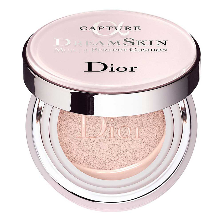 Фото #1: DIOR универсальное омолаживающее и совершенствующее кожу средство Dreamskin Moist & perfect cushion