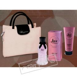 Женская парфюмерия BLUMARINE Подарочный набор Blugirl Jus de Fleurs