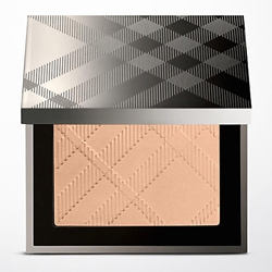 BURBERRY Пудра компактная Nude Powder