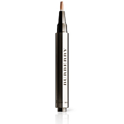 BURBERRY Корректирующее средство с кистью LIGHT BEIGE 01