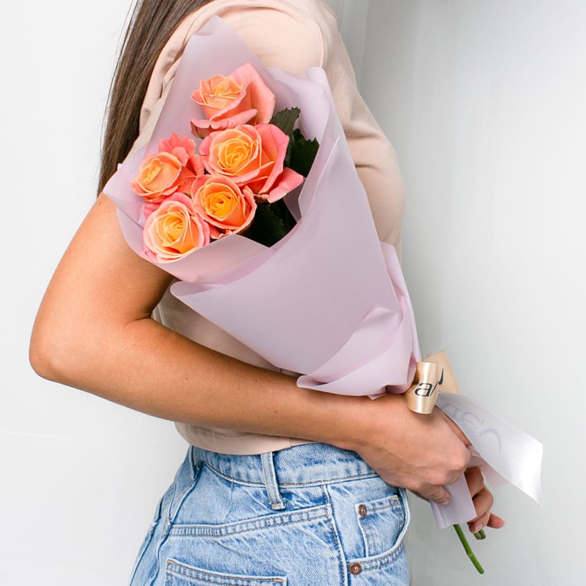 

LetuFlowers Букет из персиковых роз 5 шт.