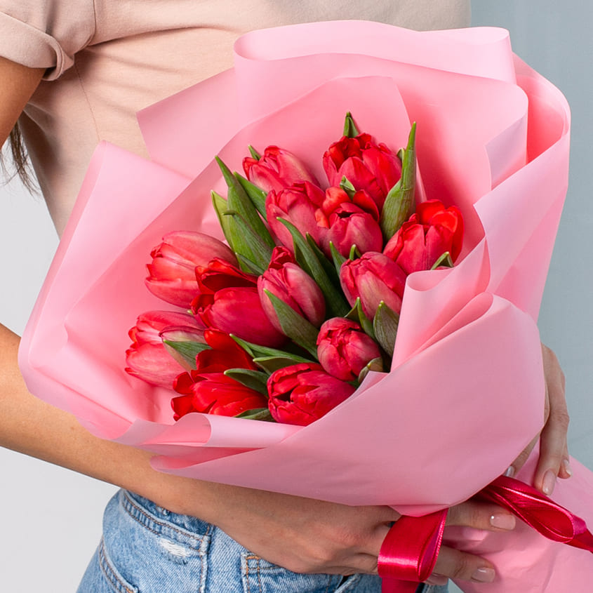 

Л'Этуаль Flowers Букет из красных тюльпанов 15 шт.