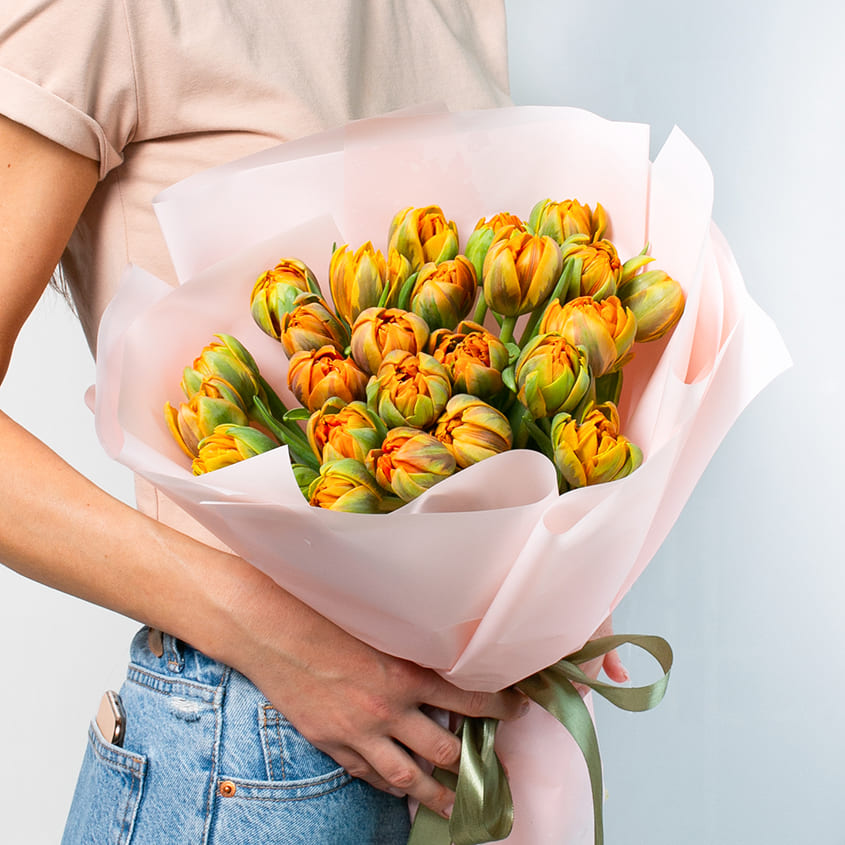 

Л'Этуаль Flowers Букет из оранжевых тюльпанов 25 шт.