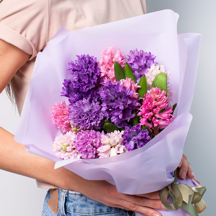

Л'Этуаль Flowers Букет из гиацинтов 15 шт.
