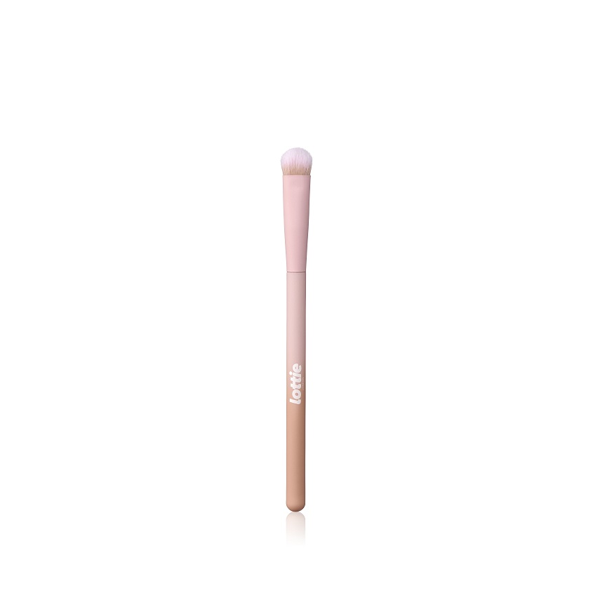 

LOTTIE LONDON Кисть для теней firm shadow