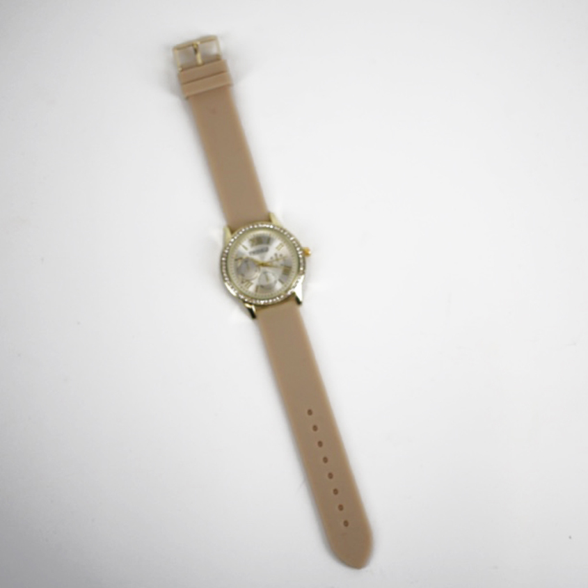 

TWINKLE Наручные часы с японским механизмом beige silicon