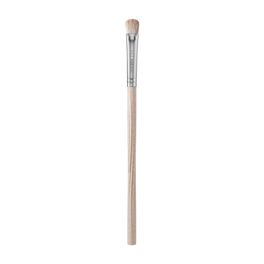 BLEND&GO Vegan bamboo brush Кисть для нанесения и растушевки теней E840b