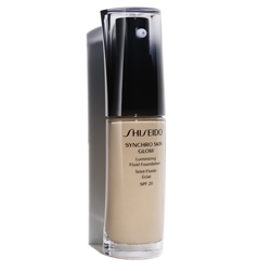 SHISEIDO      SHISEIDO SYNCHRO SKIN Тональное средство-флюид с эффектом естественного сияния