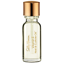 Фото #1: SALLY HANSEN Масло для ногтей и кутикулы с витамином Е Vitamin E Nail & Cuticle Oil 13,3 мл