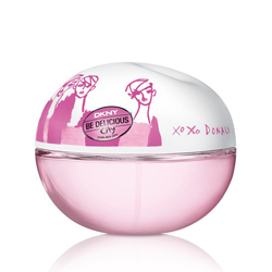 

DKNY Chelsea Charm
