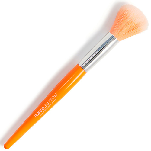 RELOVE REVOLUTION Кисть для тональной основы Base Buffing Brush