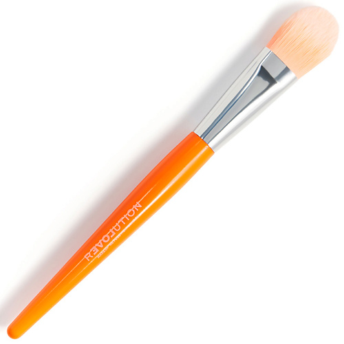 RELOVE REVOLUTION Кисть плоская для тональной основы Base Flat Foundation Brush