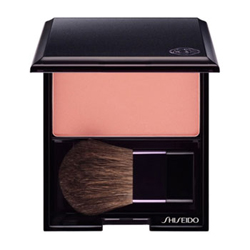 фото Shiseido румяна с шелковистой текстурой и эффектом сияния